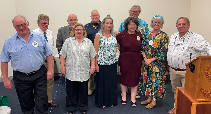 L-R John Goggins, John Hozack, Emile Jansen, Ian Tibbles, Bernard Jones, front; Yvonne Young, Leonie Corrin-Smith (replaced by Phil Brown), Avril Pryor, Rebecca Cameron, Tony Fondacaro